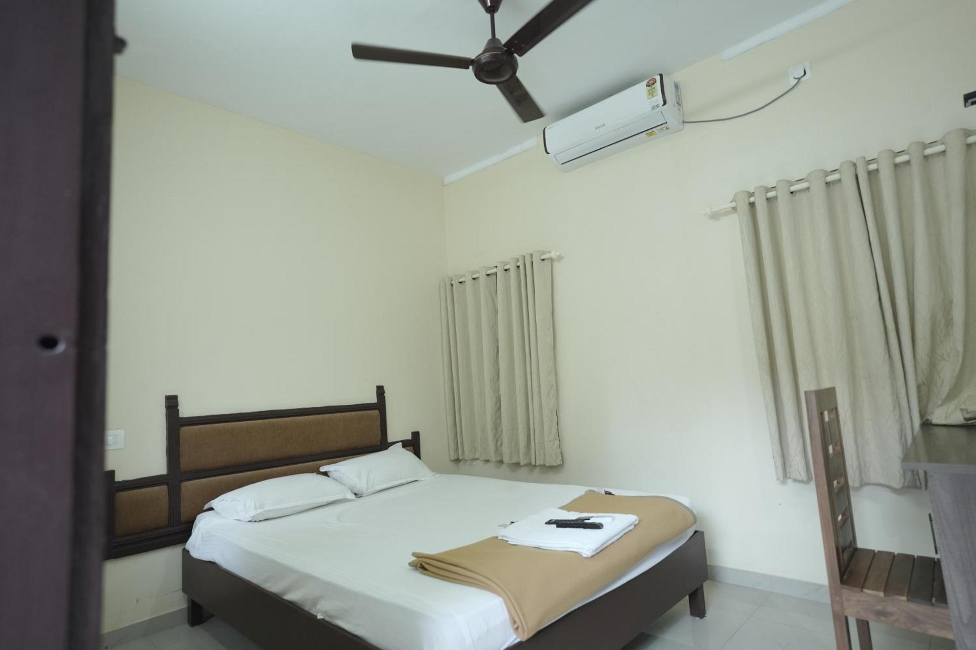 Anna Hotel Thiruvananthapuram Εξωτερικό φωτογραφία